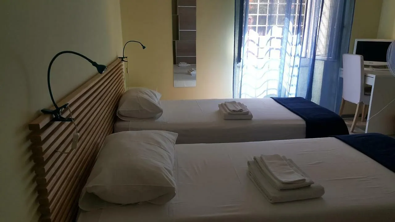 C'E Posto Per Te Apartment Rome Italy